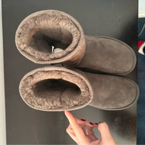 UGG Boots (Gray) - Picture 7 of 8